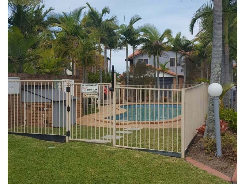 Unit 10/6 Lowood Ct, Varsity Lakes QLD 4227