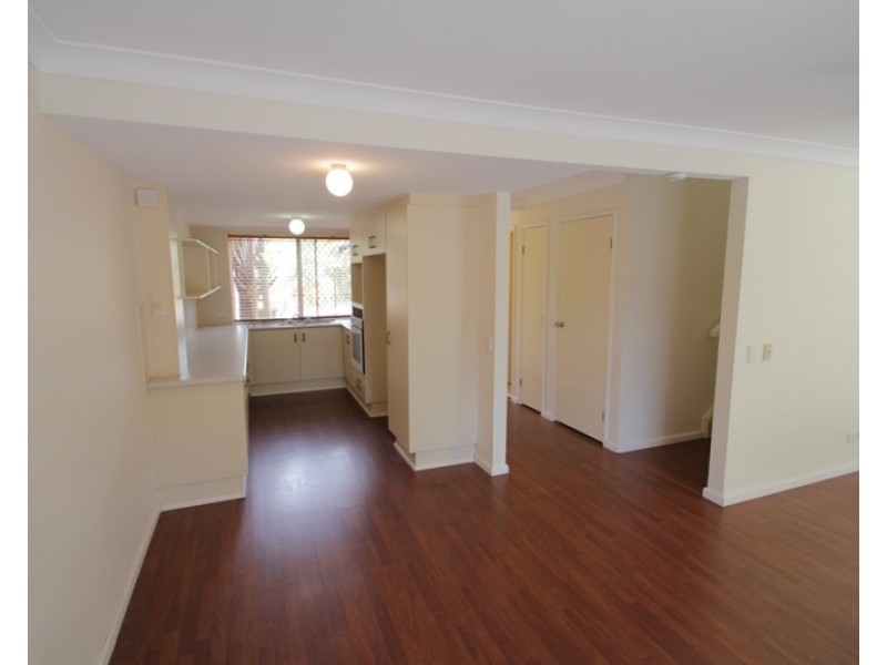 18/23 Thorngate Dr, Robina QLD 4226