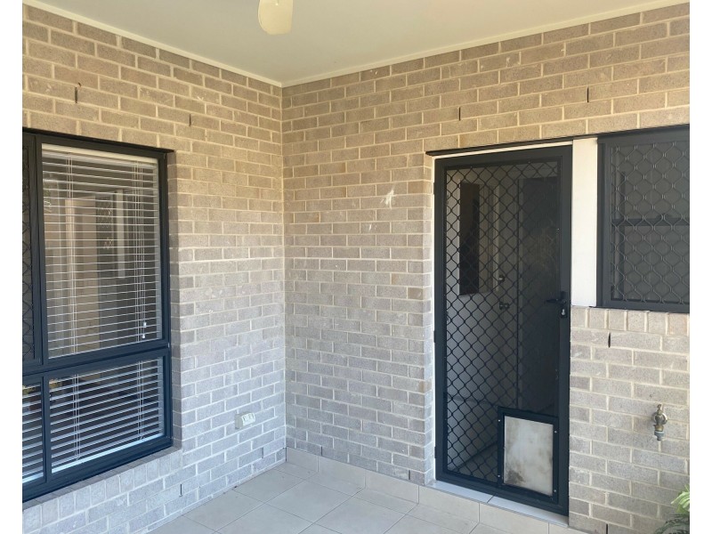 Unit 8/291 Main Rd, Wellington Point QLD 4160