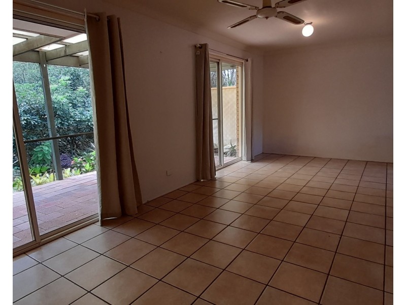 Unit 44/23 Thorngate Dr, Robina QLD 4226