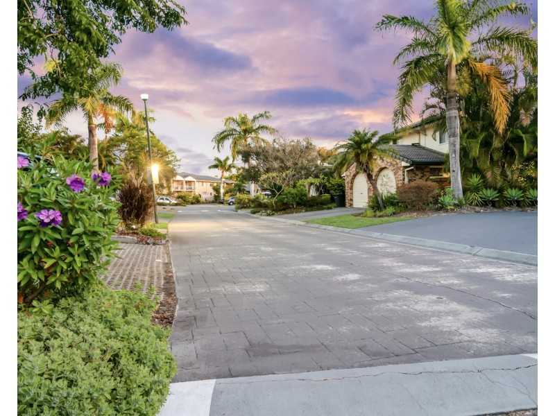 Unit 44/23 Thorngate Dr, Robina QLD 4226