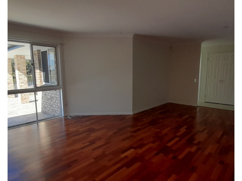 166 Port Jackson Bvd, Clear Island Waters QLD 4226