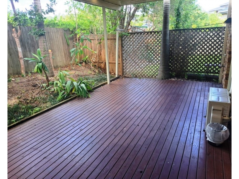 Unit 18/23 Thorngate Dr, Robina QLD 4226