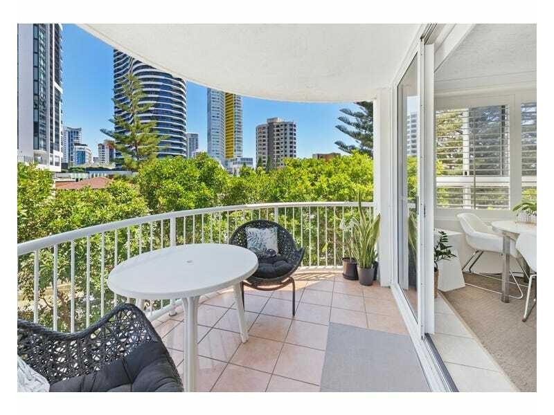 404/8 Philip Avenue, Broadbeach QLD 4218