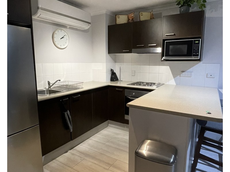 Unit 8/3355 Surfers Paradise Bvd, Surfers Paradise QLD 4217