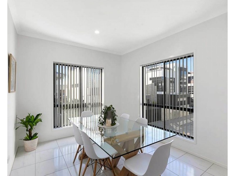 Unit 3/291 Main Rd, Wellington Point QLD 4160
