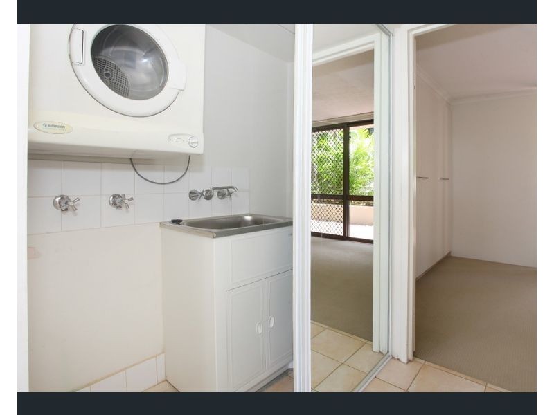 Unit 12/3355 Surfers Paradise Bvd, Surfers Paradise QLD 4217