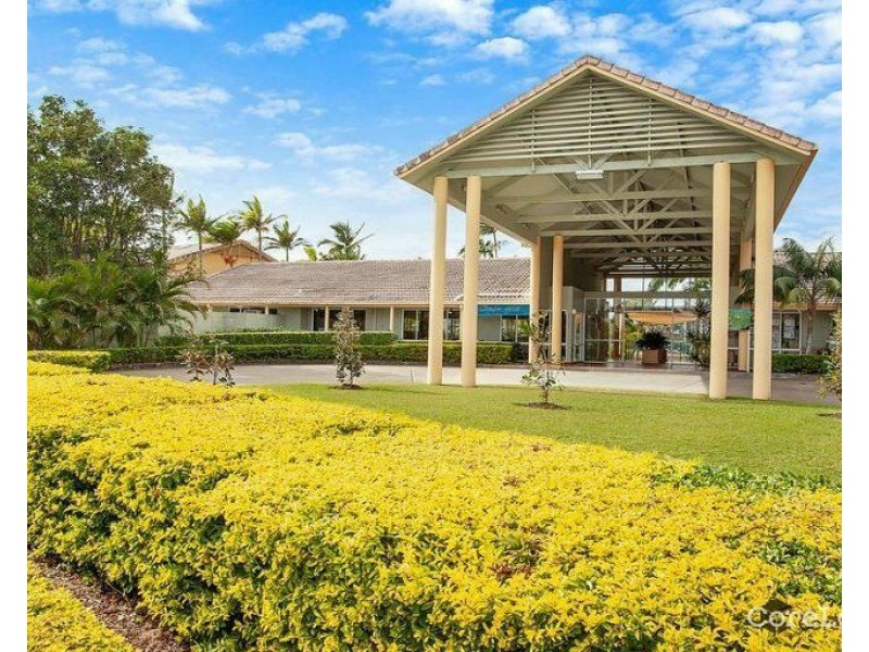Unit 155/215 Cottesloe Dr, Mermaid Waters QLD 4218