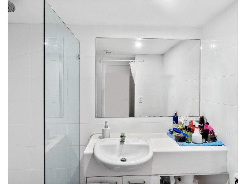 Unit 9/3355 Surfers Paradise Bvd, Surfers Paradise QLD 4217