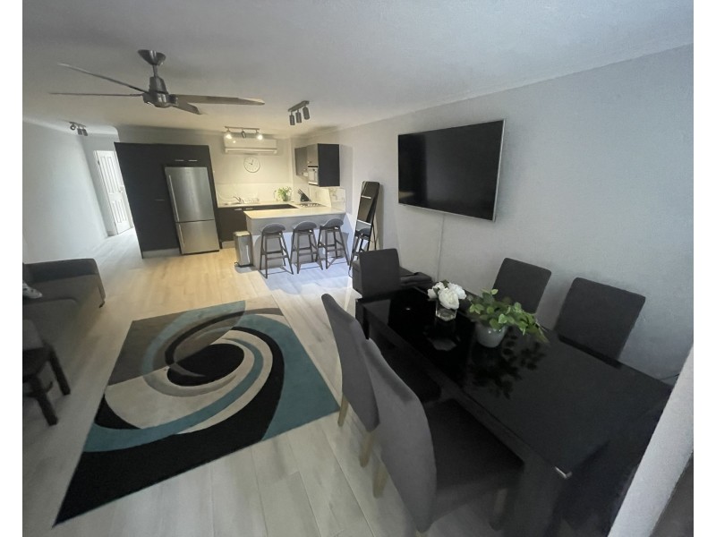 Unit 8/3355 Surfers Paradise Bvd, Surfers Paradise QLD 4217