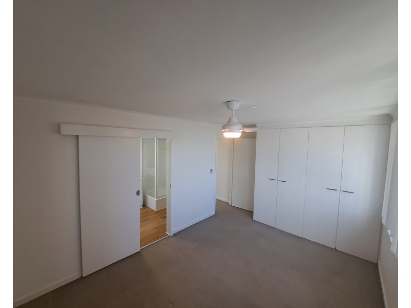 Unit 30/3355 Surfers Paradise Bvd, Surfers Paradise QLD 4217