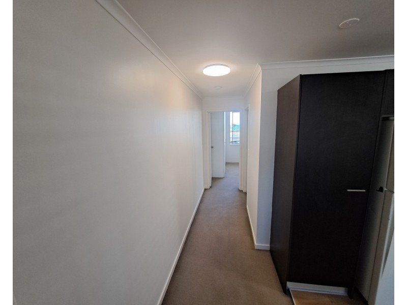 Unit 30/3355 Surfers Paradise Bvd, Surfers Paradise QLD 4217