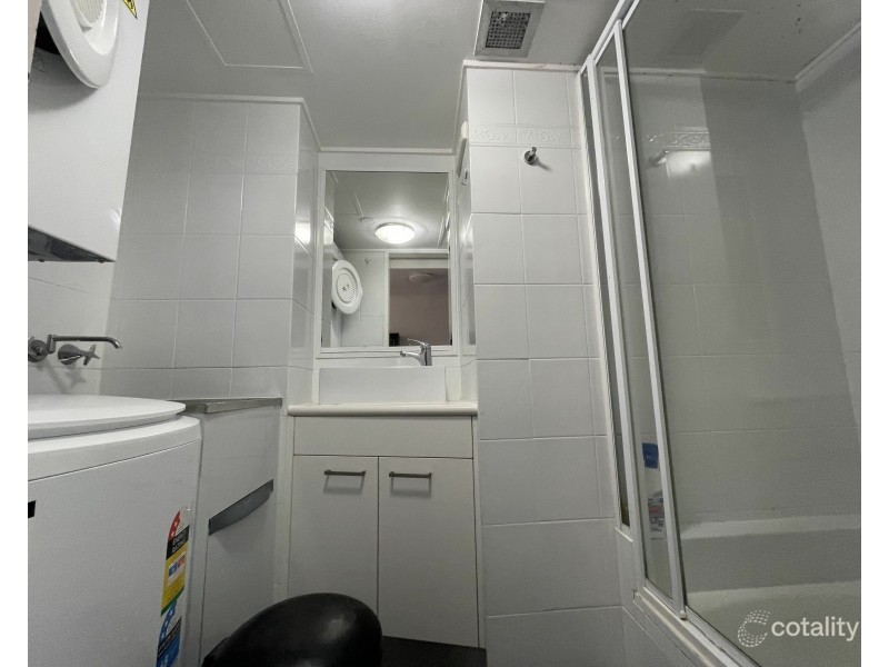 Unit 2A/3355 Surfers Paradise Bvd, Surfers Paradise QLD 4217