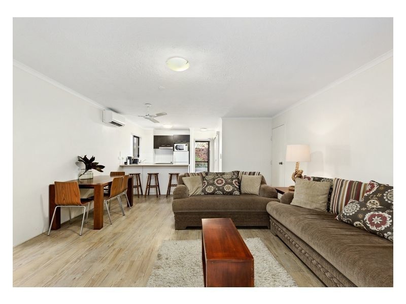 Unit 9A/3355 Surfers Paradise Bvd, Surfers Paradise QLD 4217