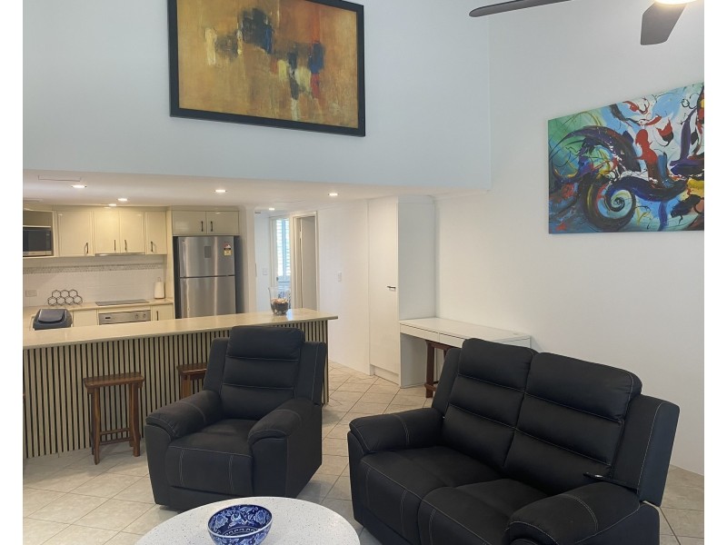 39A/3355 Surfers Paradise Boulevard, Surfers Paradise QLD 4217