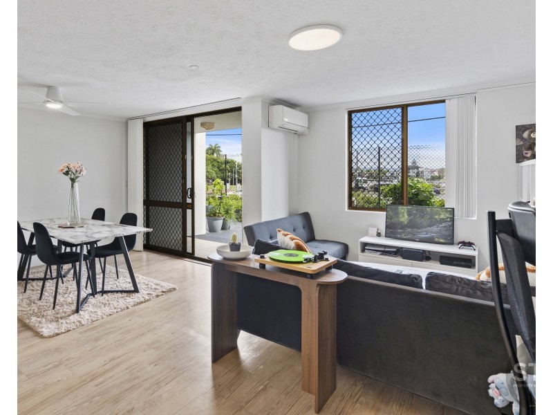 Unit 12/3355 Gold Coast Highway, Surfers Paradise QLD 4217