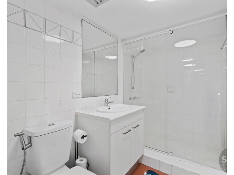 Unit 12/3355 Gold Coast Highway, Surfers Paradise QLD 4217