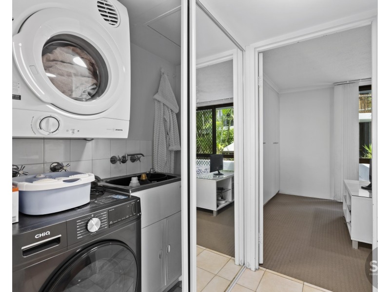 Unit 12/3355 Gold Coast Highway, Surfers Paradise QLD 4217