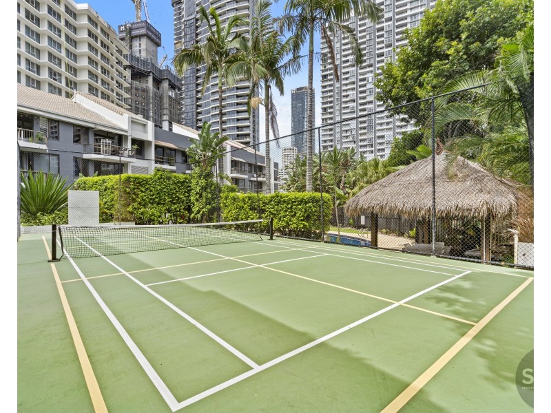 Unit 9/3355 Gold Coast Highway, Surfers Paradise QLD 4217