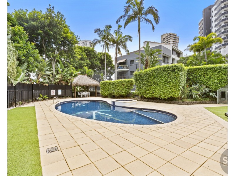 Unit 9/3355 Gold Coast Highway, Surfers Paradise QLD 4217