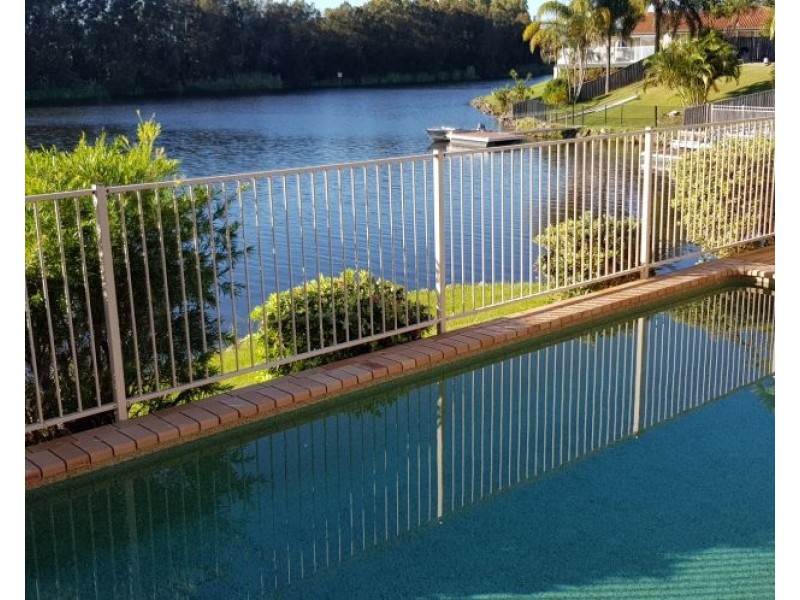 166 Port Jackson Boulevard, Clear Island Waters QLD 4226