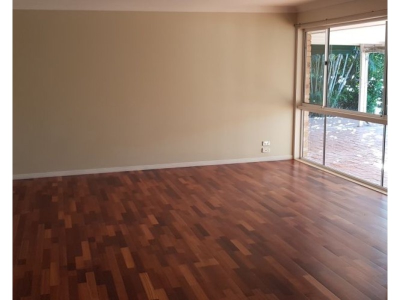 166 Port Jackson Boulevard, Clear Island Waters QLD 4226