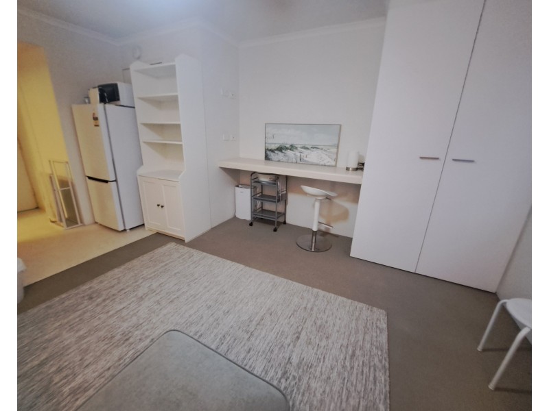 Unit 20/3355 Surfers Paradise Boulevard, Surfers Paradise QLD 4217