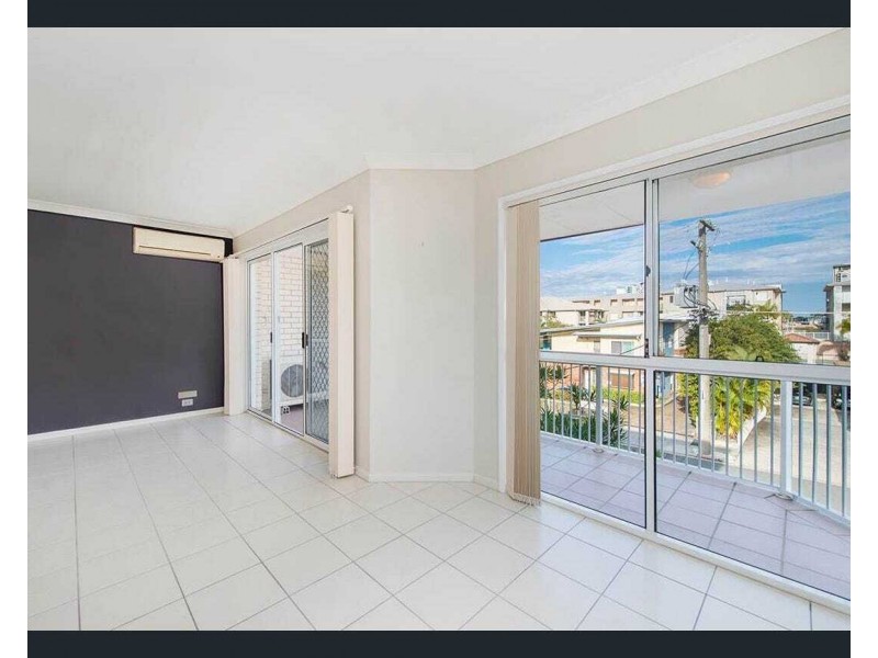 Unit 19/5 Lloyd Street, Southport QLD 4215