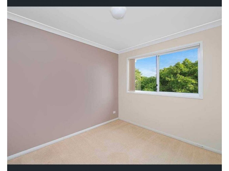Unit 19/5 Lloyd Street, Southport QLD 4215