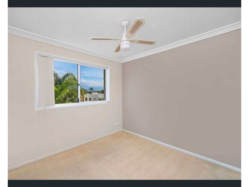 Unit 19/5 Lloyd Street, Southport QLD 4215