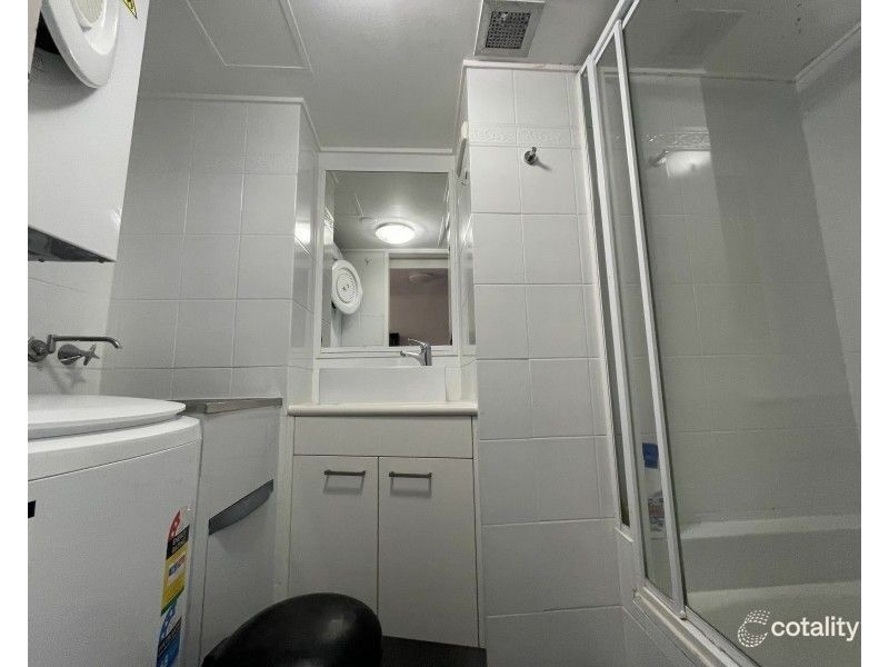 Unit 2A/3355 Surfers Paradise Boulevard, Surfers Paradise QLD 4217