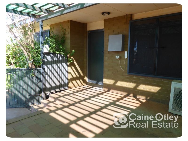 1/8 Yarrunga Crescent, South Hedland WA 6722