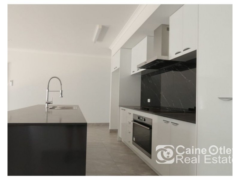 27 Longtom Loop, South Hedland WA 6722