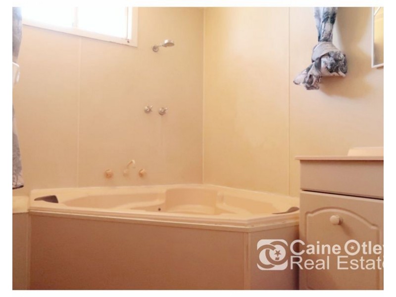 6 Acacia Way, South Hedland WA 6722