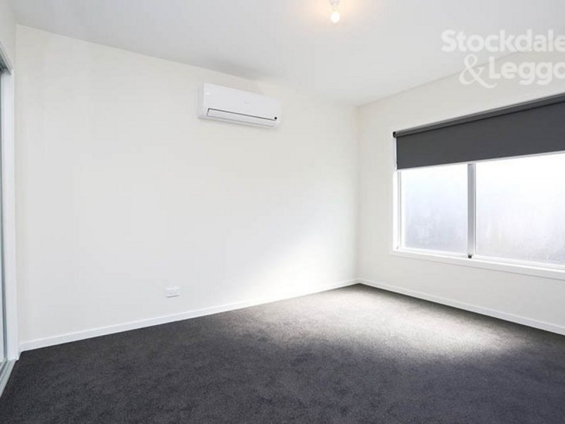 2/28 Isla Avenue, Glenroy VIC 3046