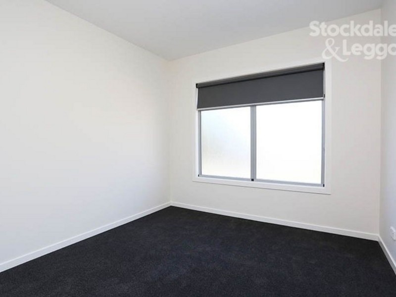 2/28 Isla Avenue, Glenroy VIC 3046