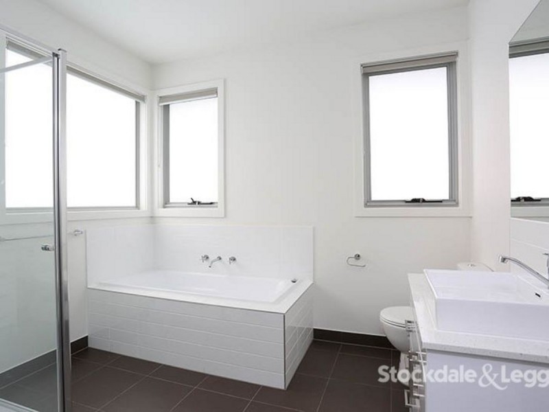 1/41 Anselm Grove, Glenroy VIC 3046