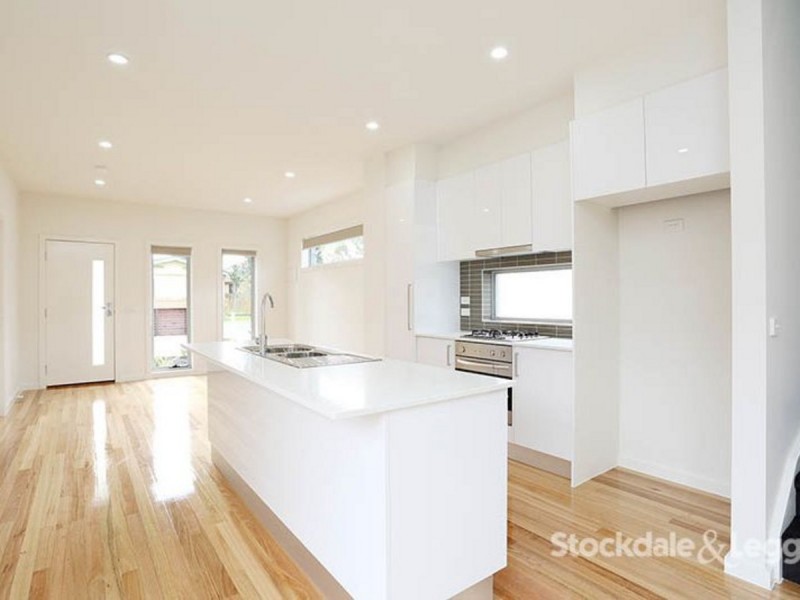 1/41 Anselm Grove, Glenroy VIC 3046