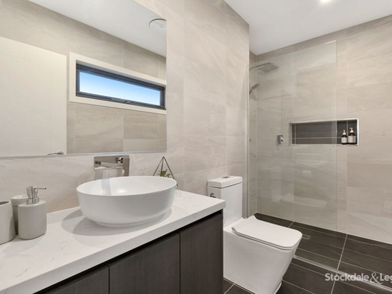 1/8 Leonard Avenue, Glenroy VIC 3046