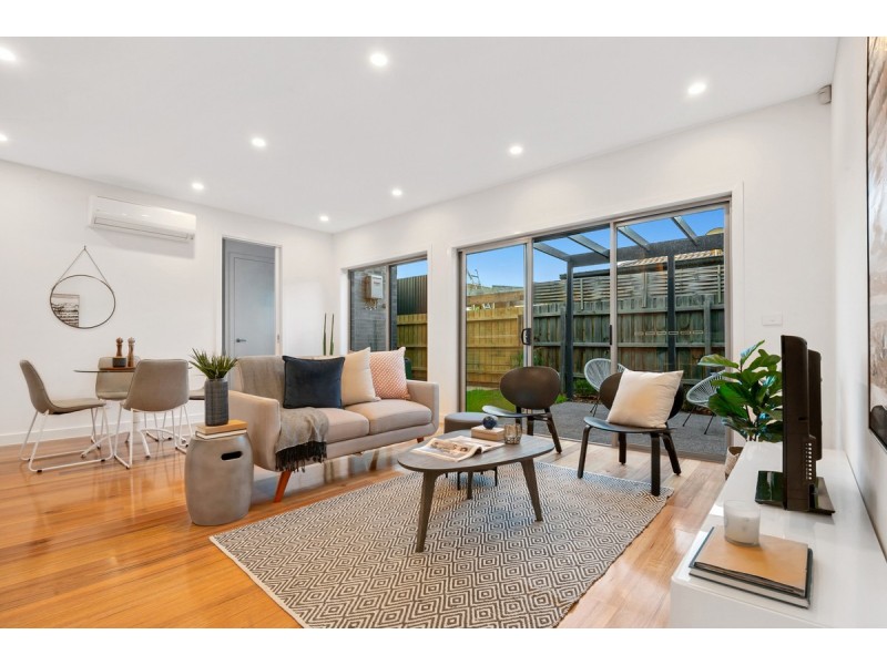 2/17 Justin Avenue, Glenroy VIC 3046