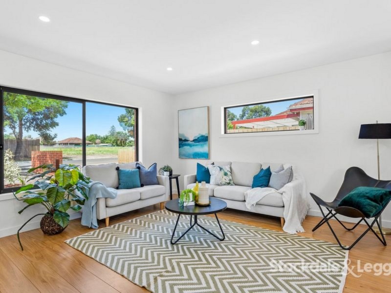 2/35 Becket Street North, Glenroy VIC 3046