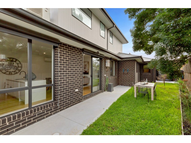 3/10 Curie Avenue, Oak Park VIC 3046