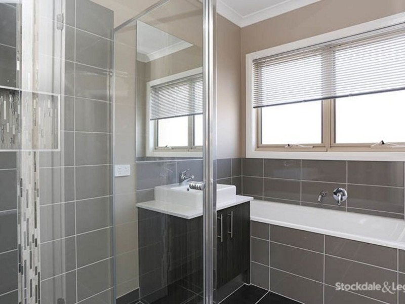 2/38 Widford Street, Glenroy VIC 3046