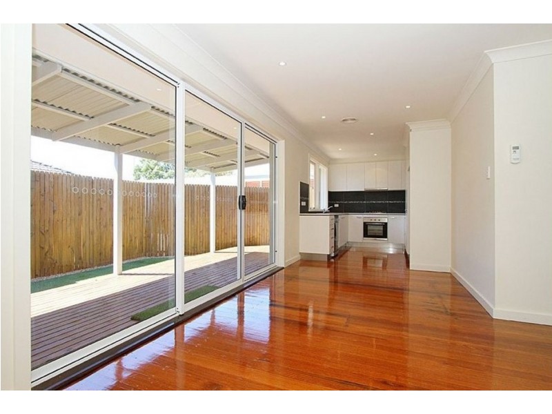1/296 McBryde Street, Fawkner VIC 3060