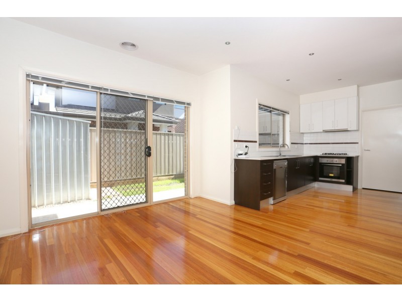 2/19 Hartington Street, Glenroy VIC 3046