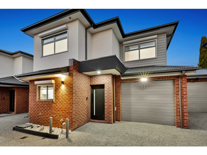 2/18 Jessie Street, Oak Park VIC 3046