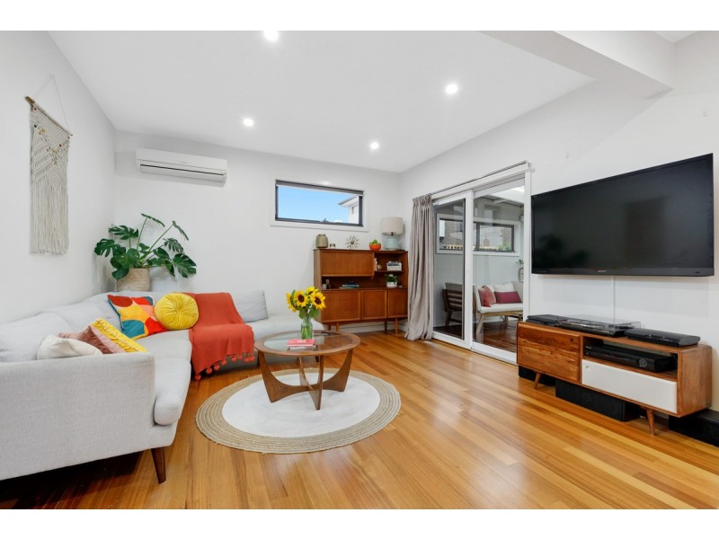 42 West Street, Hadfield VIC 3046