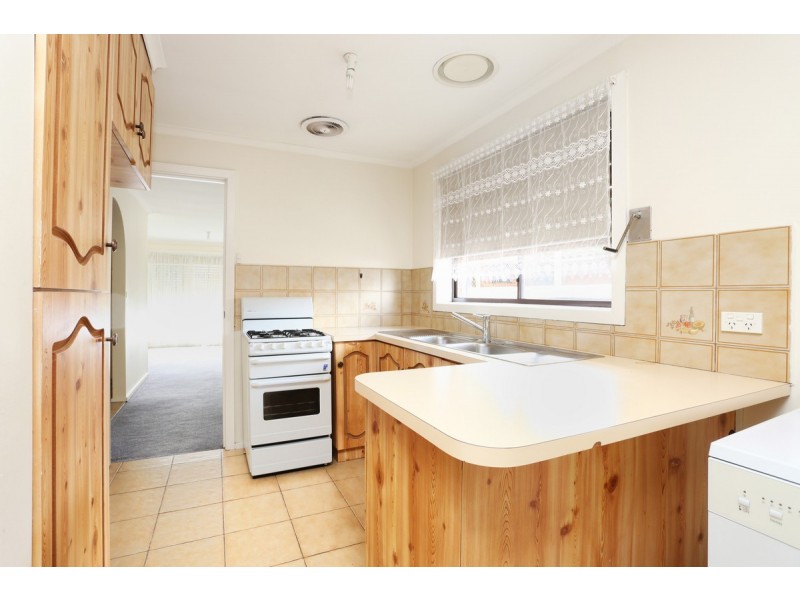 2A Ambrose Street, Dallas VIC 3047