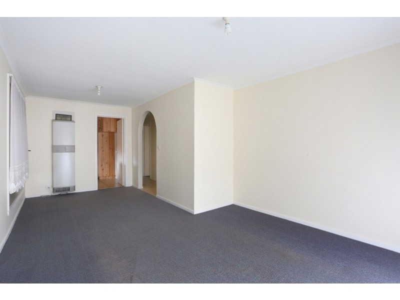 2A Ambrose Street, Dallas VIC 3047