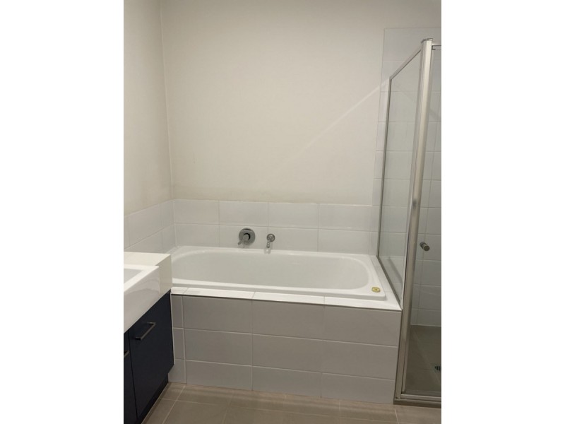 2 Thames Street, Hadfield VIC 3046